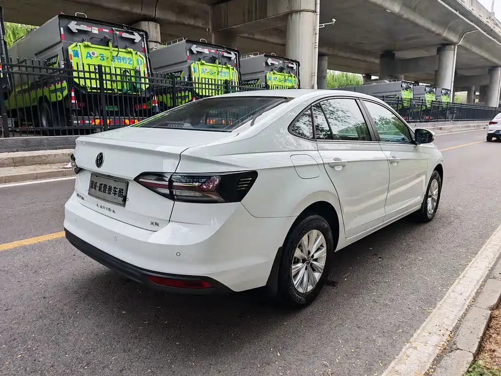 Lavida 2025 Xinrui 1.5L Outstanding Xinyi Edition купить на сайте DeffCars