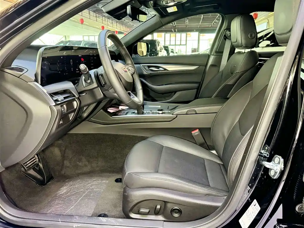 Cadillac CT5 2024 28T Premium Model купить на сайте DeffCars