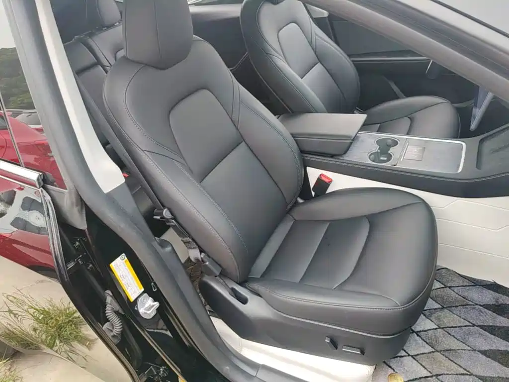 Model Y 2023 rear-wheel drive version купить на сайте DeffCars