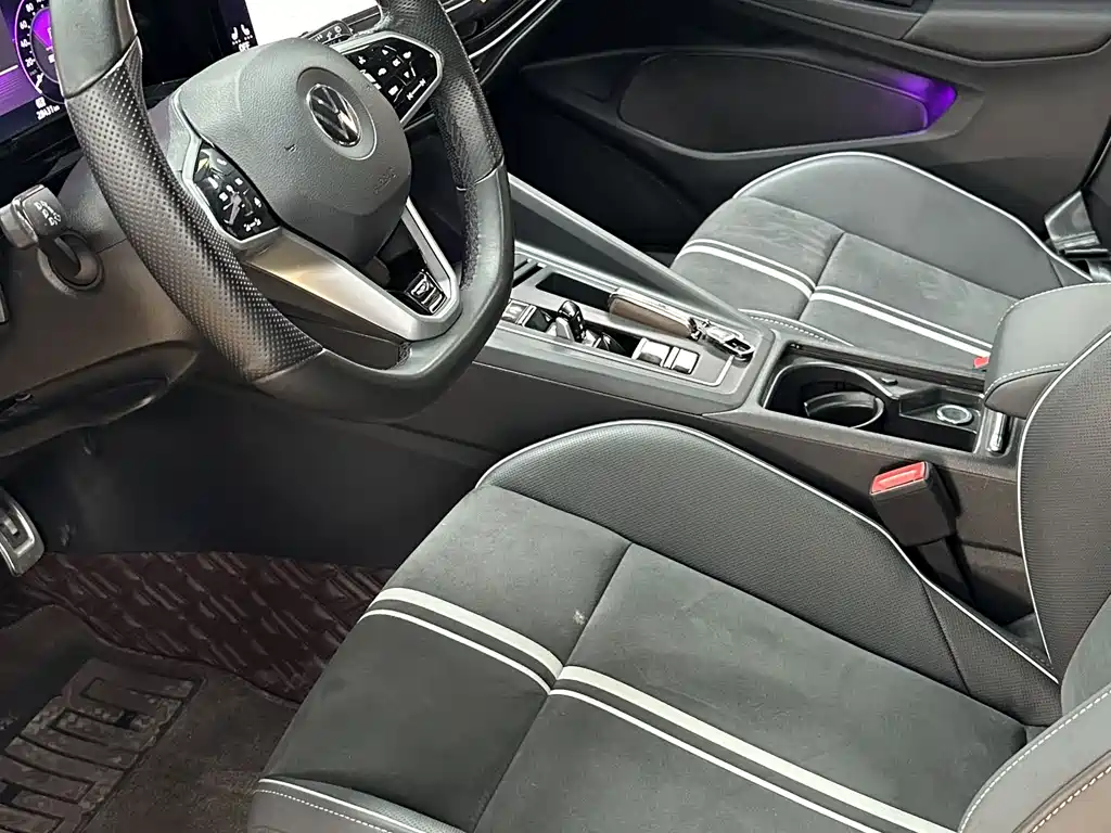 Golf 2021 280TSI DSG R-Line купить на сайте DeffCars