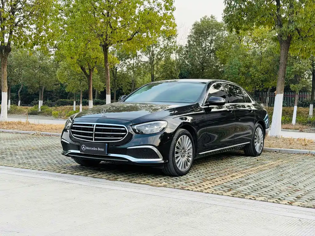 Mercedes-Benz E-Class 2023 E 300 L Luxury Model купить на сайте DeffCars