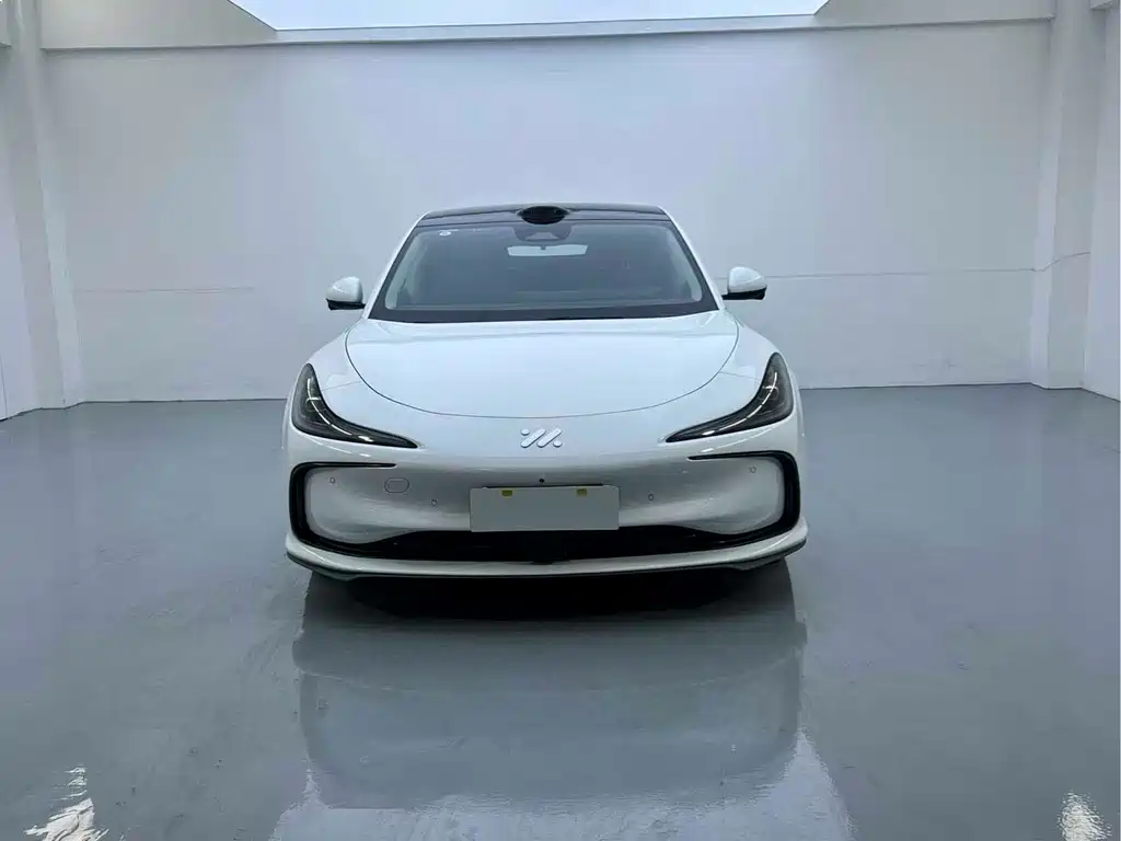 Zhiji L6 2024 Max Standard Edition купить на сайте DeffCars