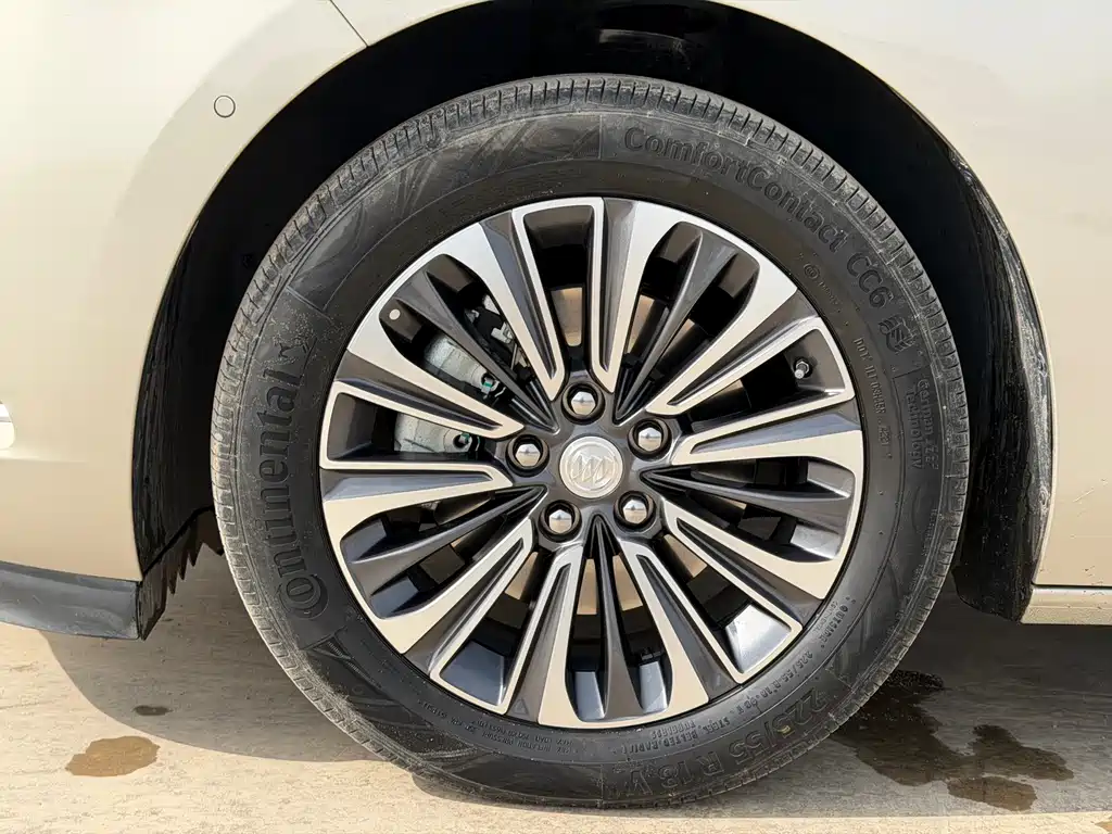 Buick GL8 2022 ES Lu Zun 653T luxury model купить на сайте DeffCars