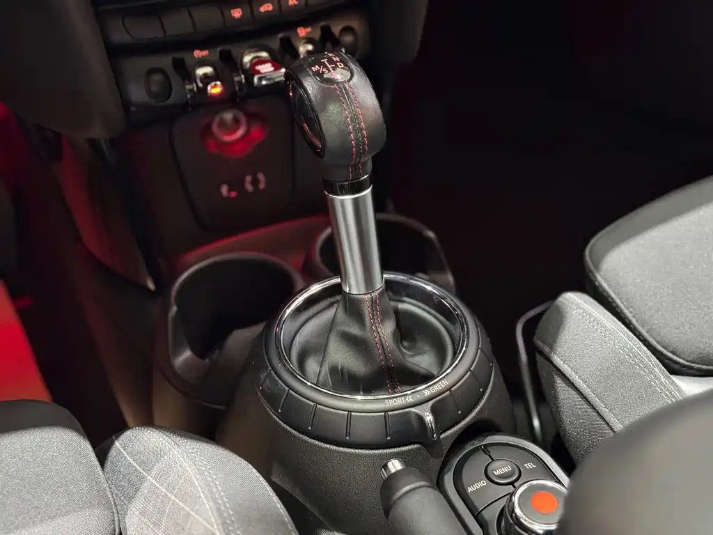 MINI 2016 2.0T COOPER S купить на сайте DeffCars