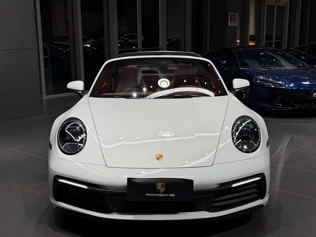 Porsche 911 2023 Targa 4 3.0T купить на сайте DeffCars