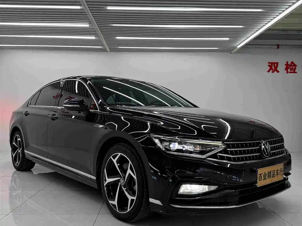Magotan 2023 2 million commemorative edition 330TSI DSG luxury model купить на сайте DeffCars