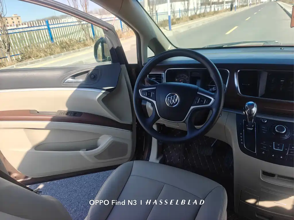 Buick GL8 2018 28T Comfort Type National VI купить на сайте DeffCars