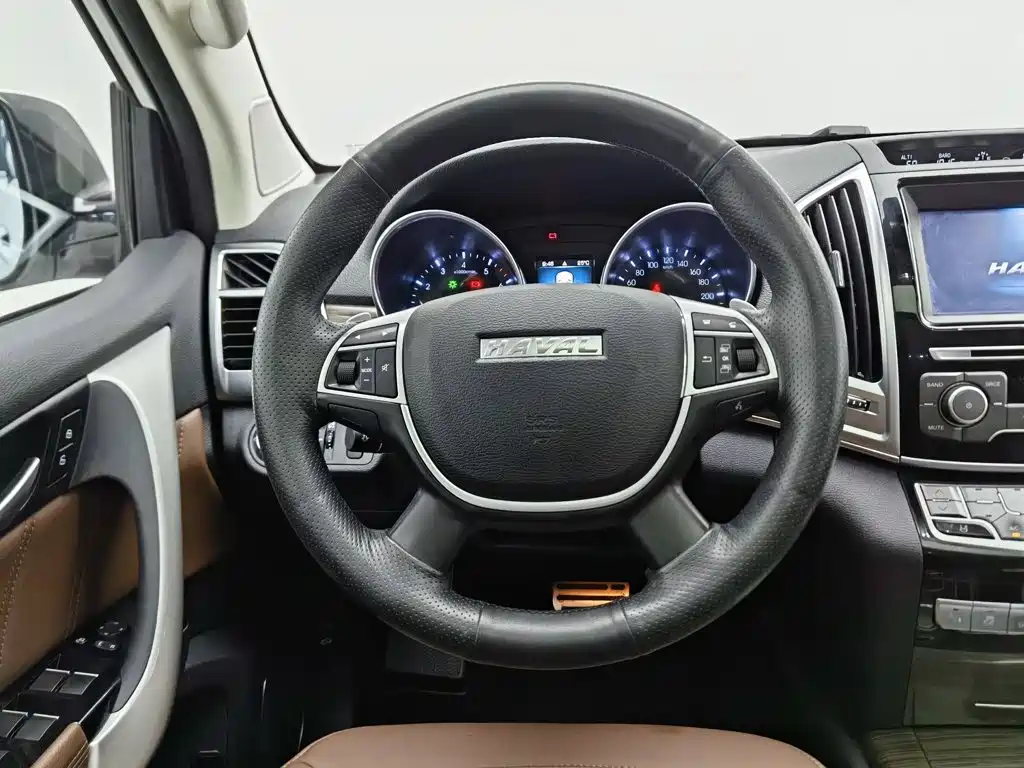 Haval H9 2016 2.0T 4WD Deluxe 7-seater купить на сайте DeffCars