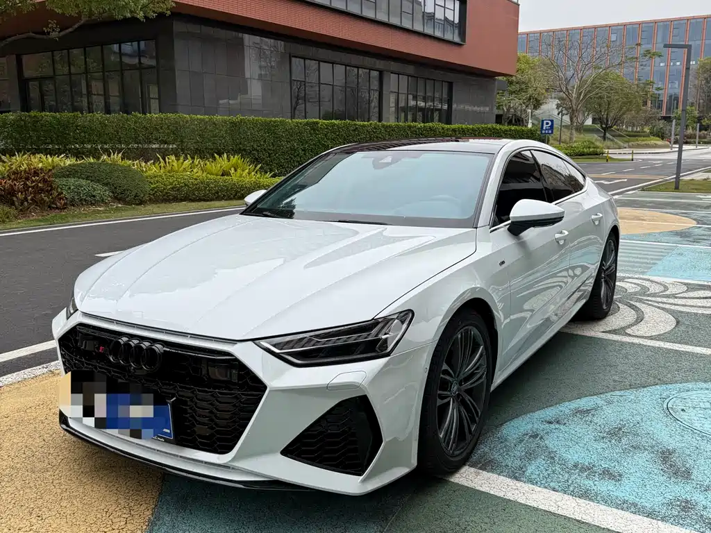 Audi A7 2023 45 TFSI Premium Selection купить на сайте DeffCars