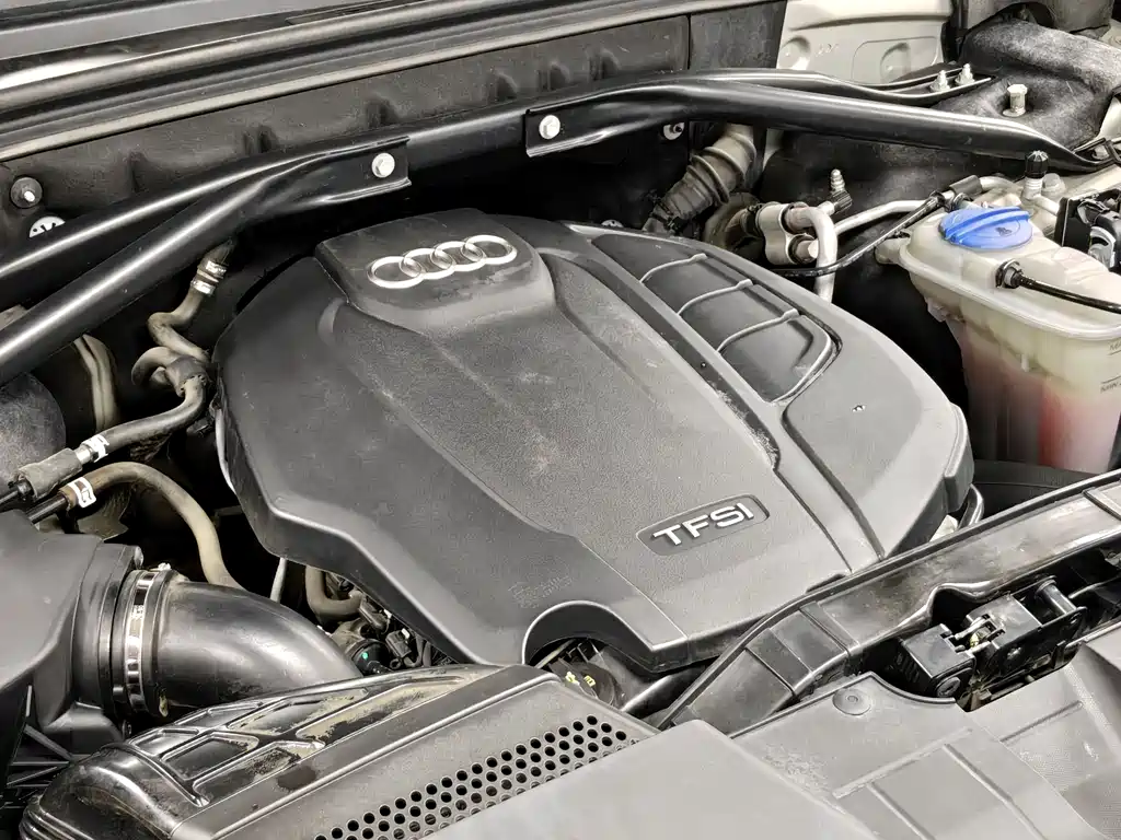 Audi Q5 2018 Collector's Edition 40 TFSI Technology купить на сайте DeffCars