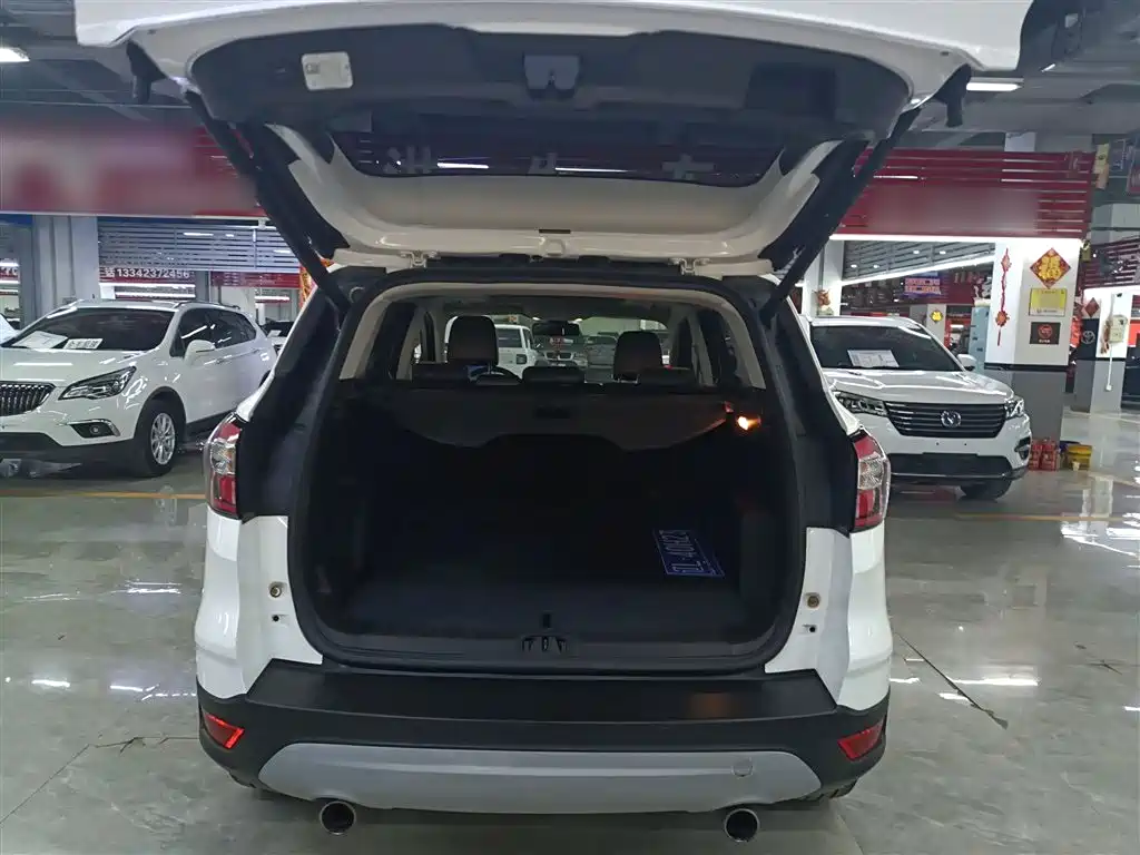 Escape 2018 EcoBoost 180 two-wheel drive luxury wing купить на сайте DeffCars