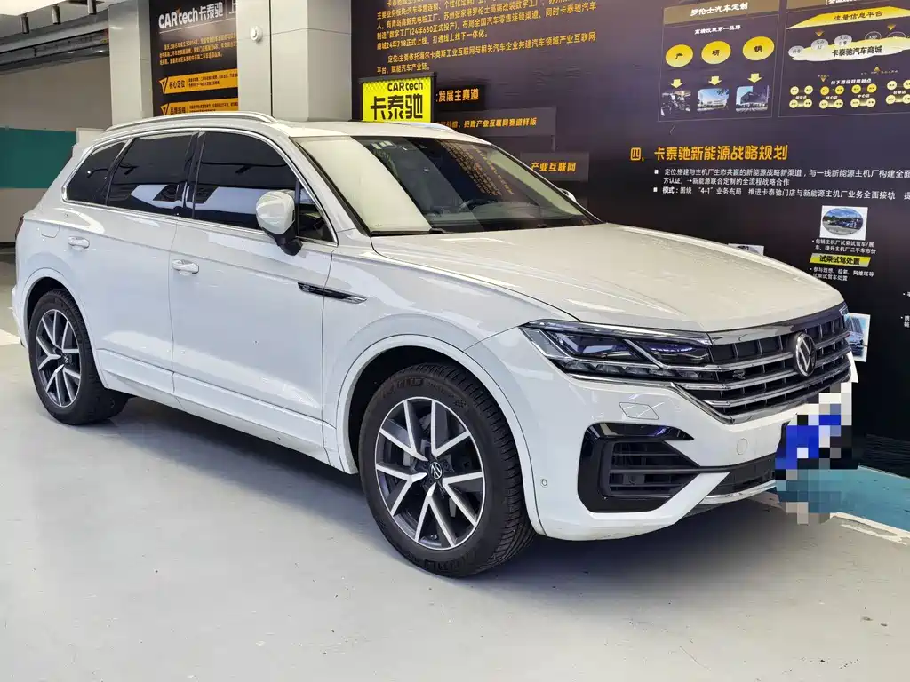 Touareg 2022 3.0TSI Ruixiang Edition Classic Sports Package купить на сайте DeffCars