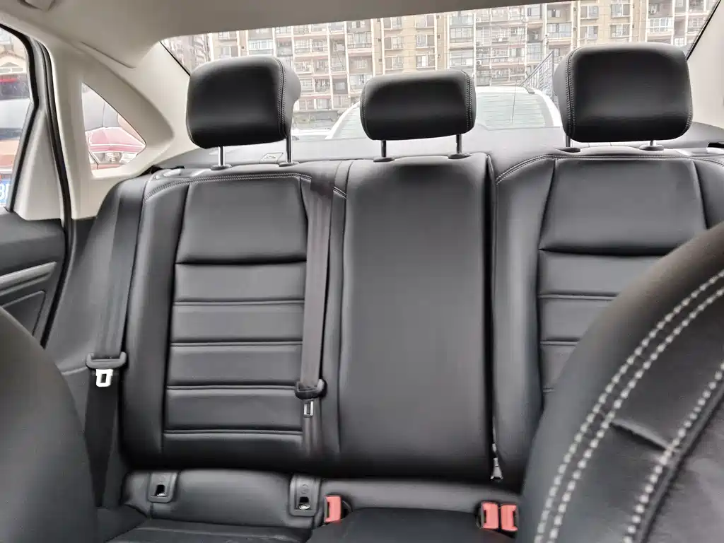 Lavida 2021 1.5L automatic fashion version купить на сайте DeffCars