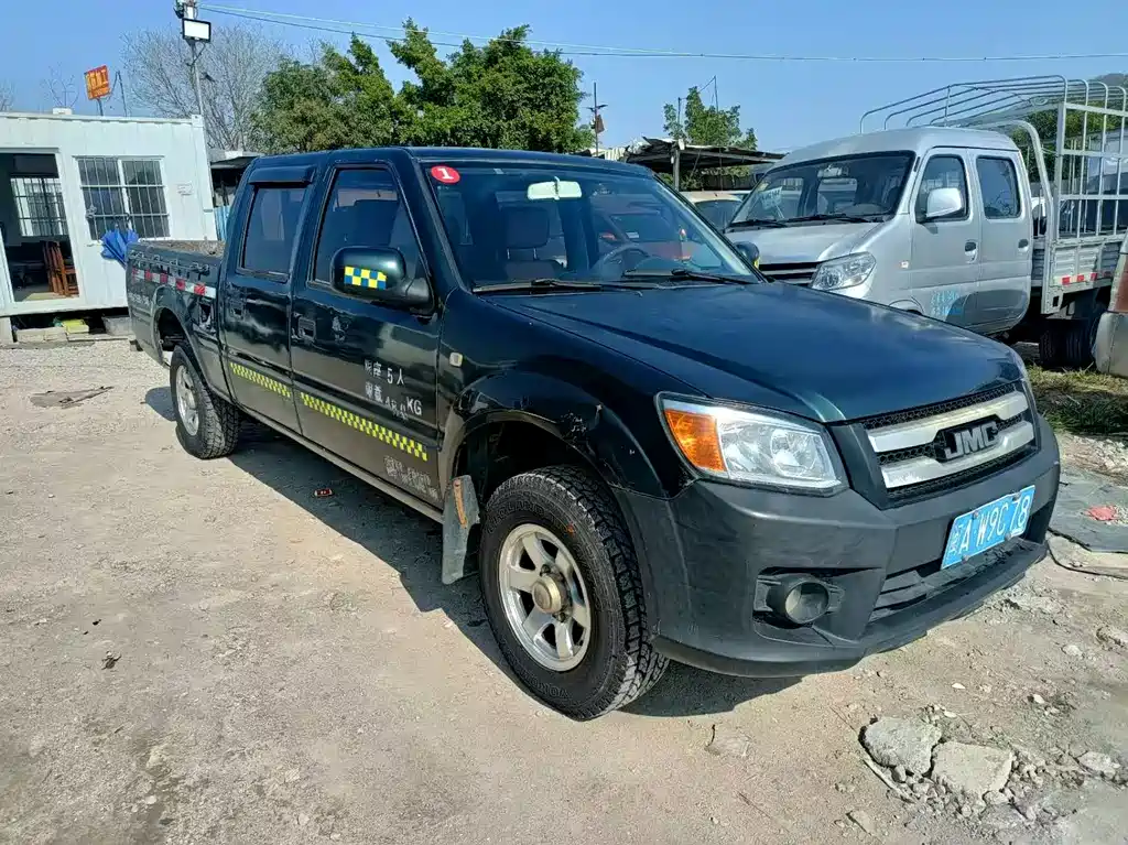 Baodian 2016 2.8T new value-for-money diesel two-wheel drive extended cargo basic model JX493ZLQ4F купить на сайте DeffCars