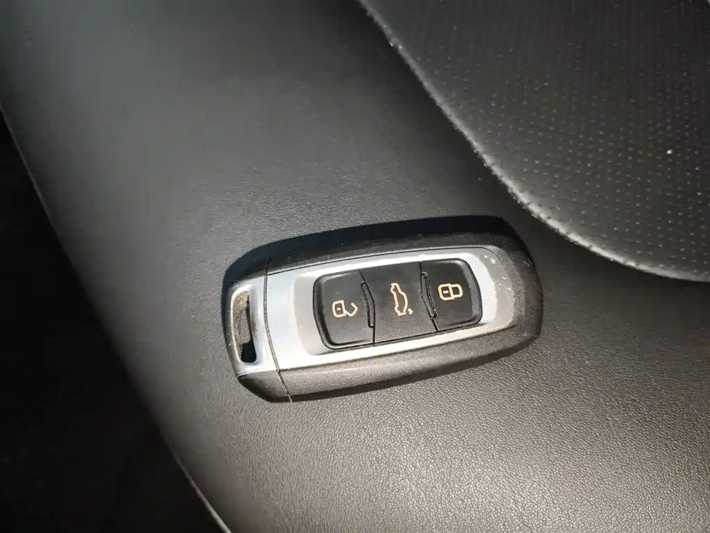 Emgrand GS 2018 Sports Edition 1.8L Automatic Style купить на сайте DeffCars