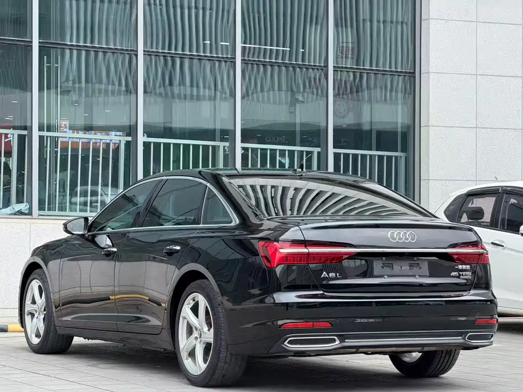 Audi A6L 2020 45 TFSI quattro exclusive and elegant model купить на сайте DeffCars
