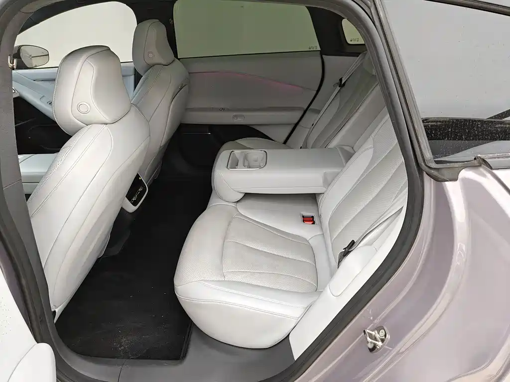 Xpeng P7+ 2024 Long Battery Life Max купить на сайте DeffCars