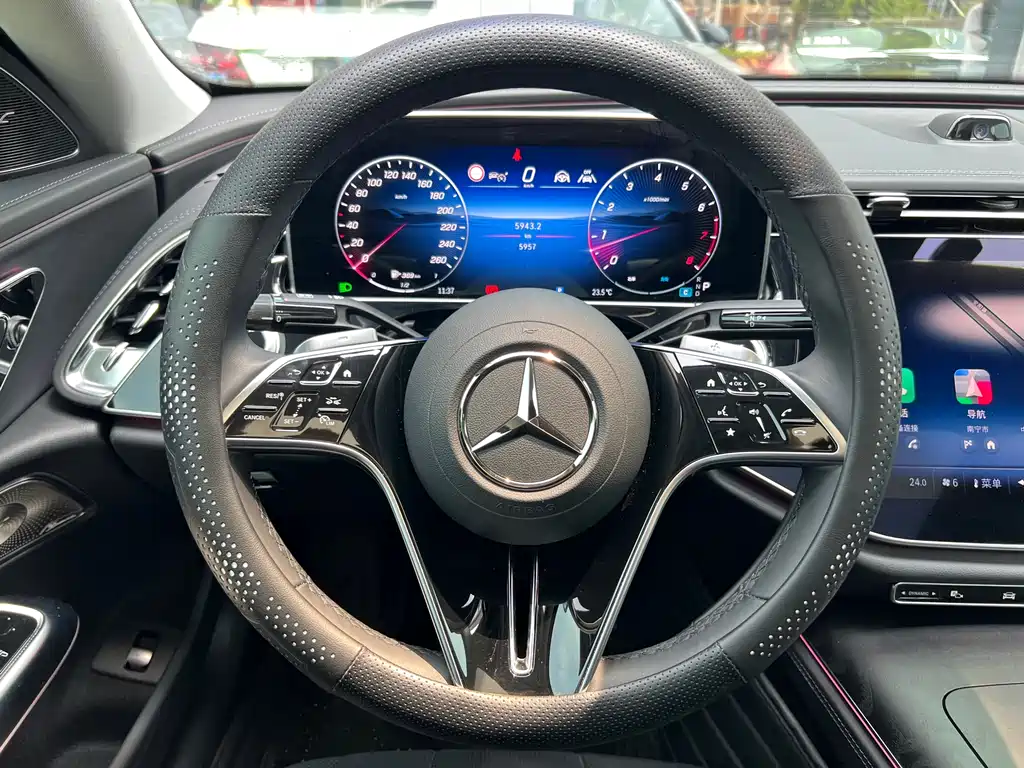 Mercedes-Benz E-Class imported 2025 E 300 luxury sports version купить на сайте DeffCars