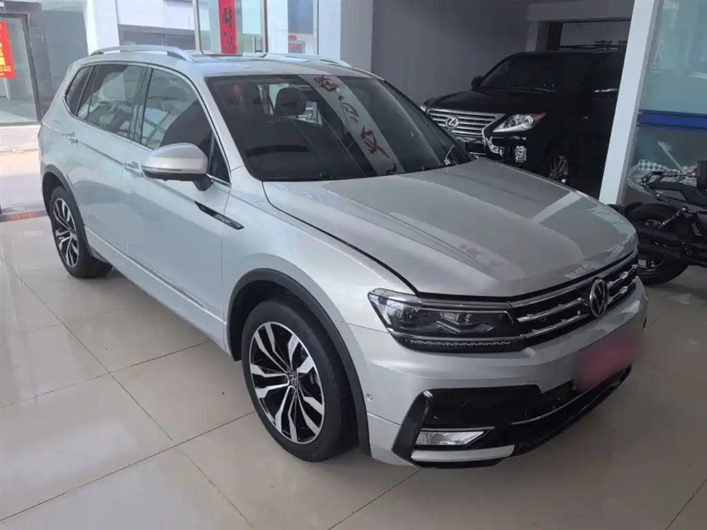 Tiguan L 2021 330TSI automatic two-wheel drive R-Line flagship version купить на сайте DeffCars
