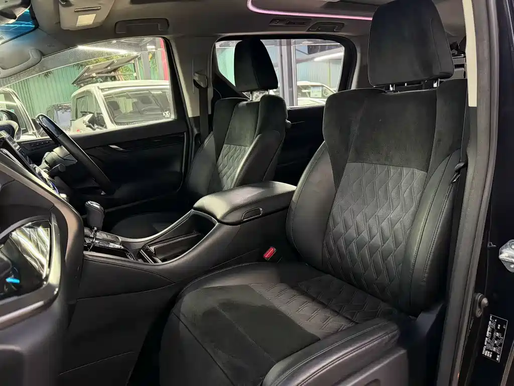 Alfa 2015 3.5L Deluxe Edition купить на сайте DeffCars