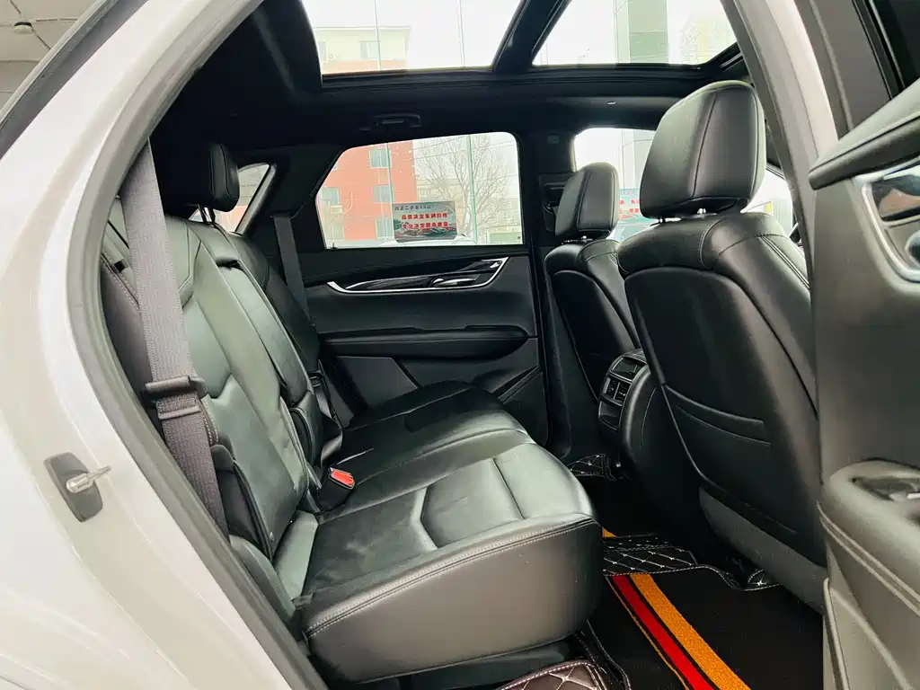 Cadillac XT5 2020 28T luxury model купить на сайте DeffCars