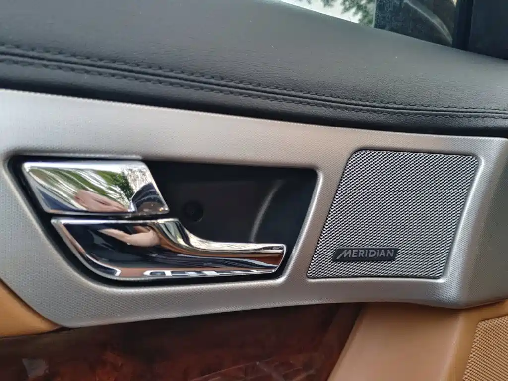 Jaguar XF 2015款 2.0T 豪华版 купить на сайте DeffCars