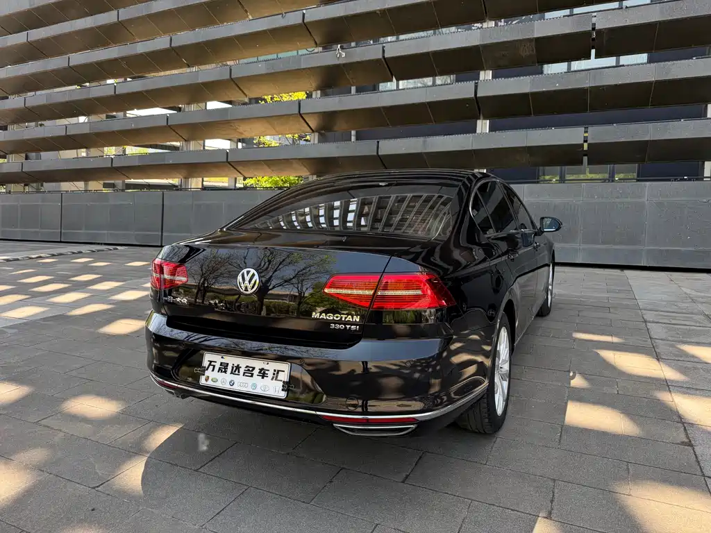 Magotan 2018 facelift 330TSI DSG luxury model купить на сайте DeffCars