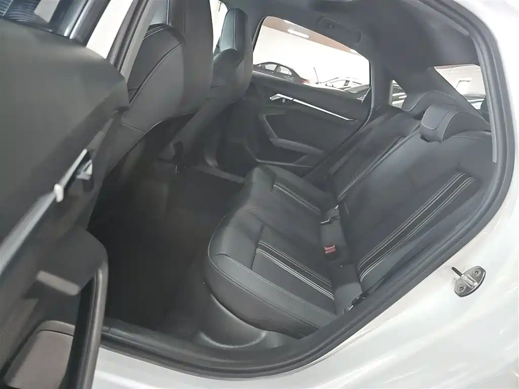 Audi A3 2021 A3L Limousine 35 TFSI Fashionable and Sporty купить на сайте DeffCars