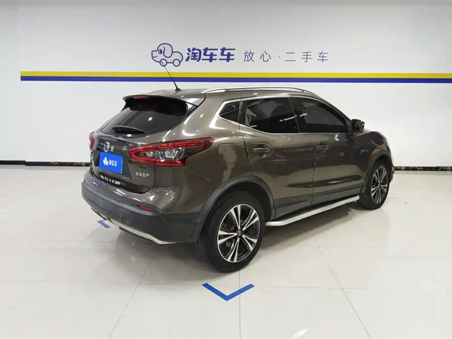 Qashqai 2021 2.0L CVT Deluxe Edition купить на сайте DeffCars