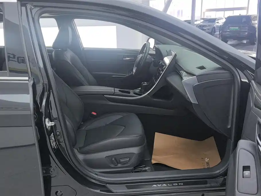 Asia Dragon 2019 2.0L XLE Exclusive Edition National VI купить на сайте DeffCars