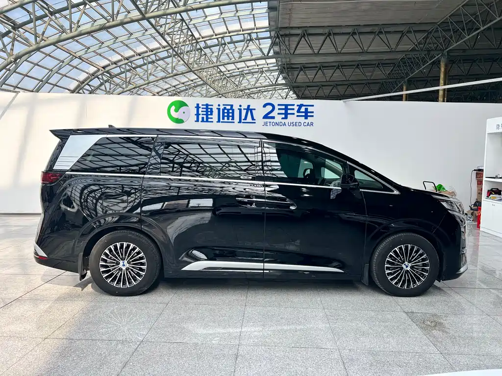 Denza D9 2024 DM-i 970 luxury model купить на сайте DeffCars