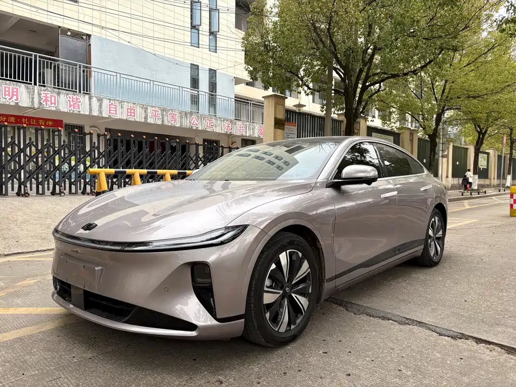 Changan Qiyuan A07 2023 model extended range 200 Air купить на сайте DeffCars