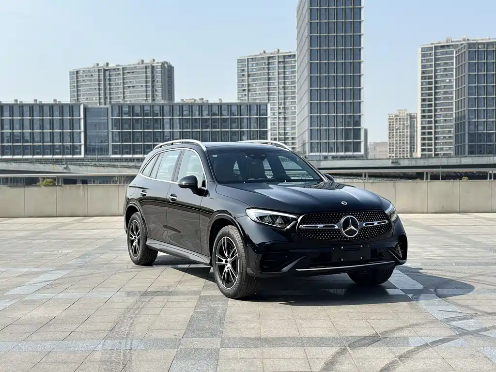 Mercedes-Benz GLC 2026 GLC 260 L 4MATIC luxury model купить на сайте DeffCars