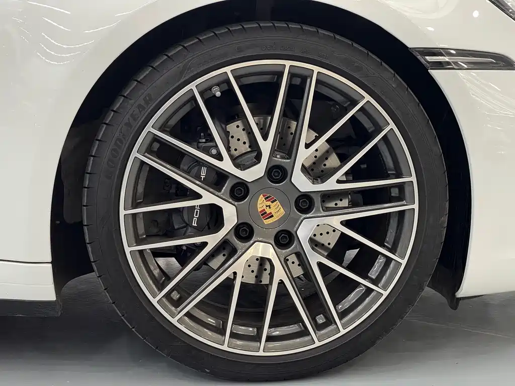 Porsche 911 2023 Carrera 3.0T купить на сайте DeffCars