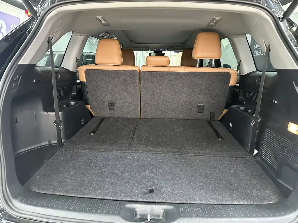 Highlander 2018 2.0T four-wheel drive knight version, 7 seats, National VI купить на сайте DeffCars