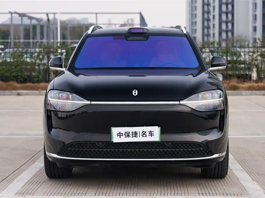 Wenjie M9 2025 extended range Ultra version 52kWh 6-seater version (192-line lidar) купить на сайте DeffCars