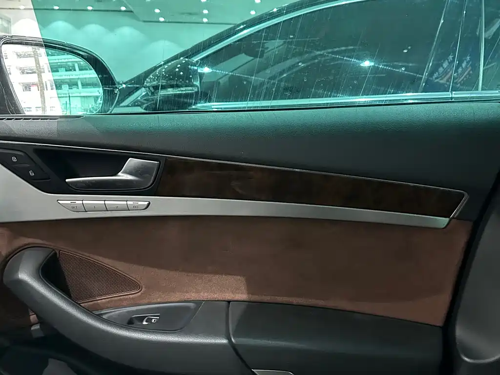 Audi A8 2016 A8L 45 TFSI quattro comfort type купить на сайте DeffCars