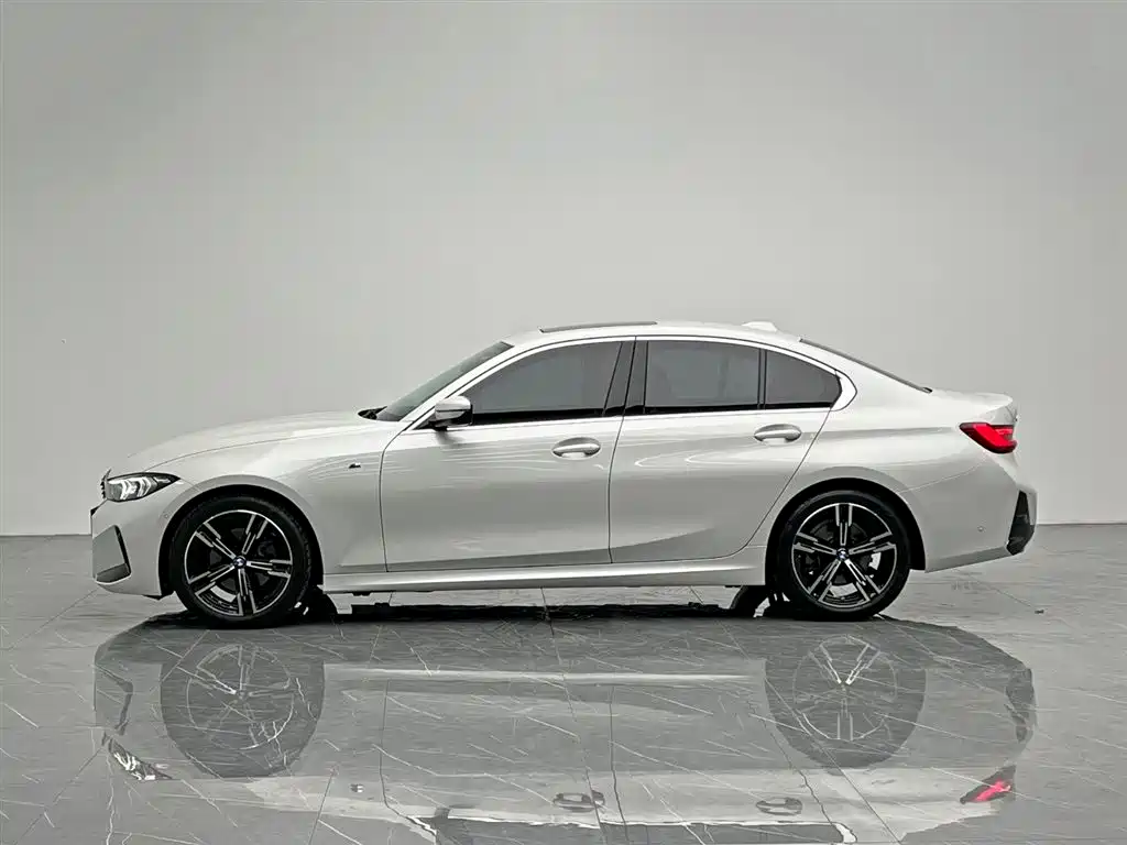 BMW 3 Series 2023 325i M Sports Package купить на сайте DeffCars