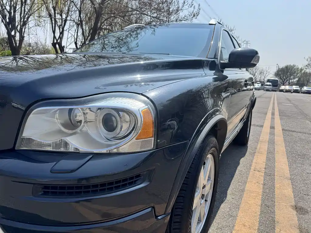 Volvo XC90 2012 2.5T Nordic Luxury Edition купить на сайте DeffCars