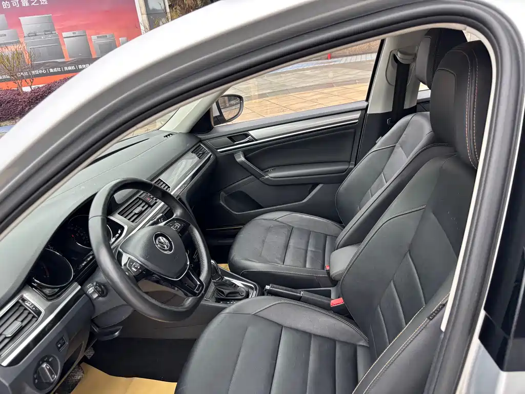 Bora 2018 1.5L automatic comfort model купить на сайте DeffCars