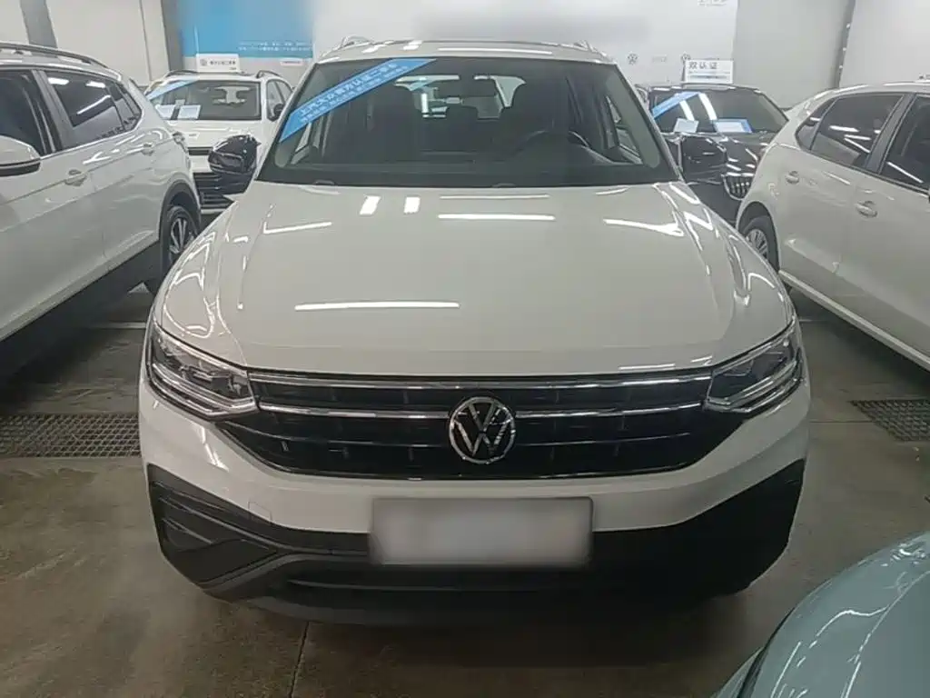 Tiguan L 2024 Outstanding Model 300TSI Automatic Two-wheel Drive Dragon Edition купить на сайте DeffCars