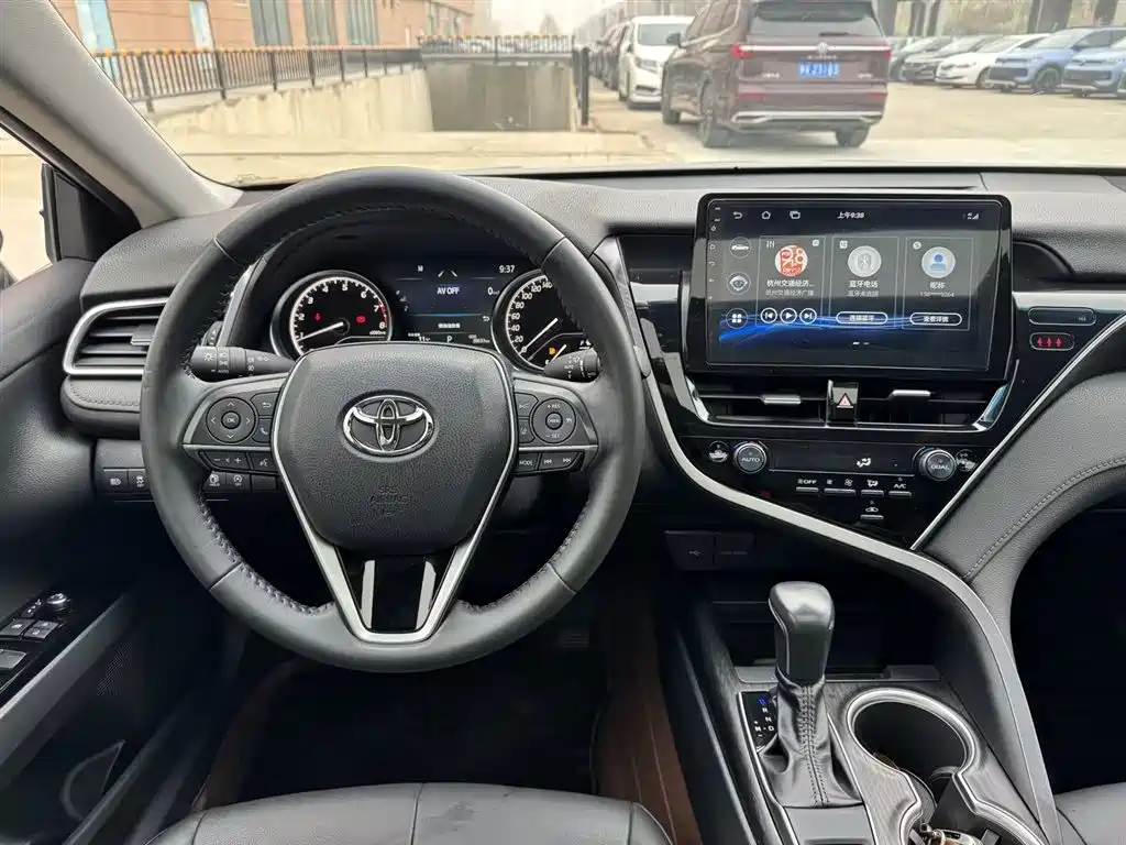 Camry 2021 2.0G Deluxe Edition купить на сайте DeffCars