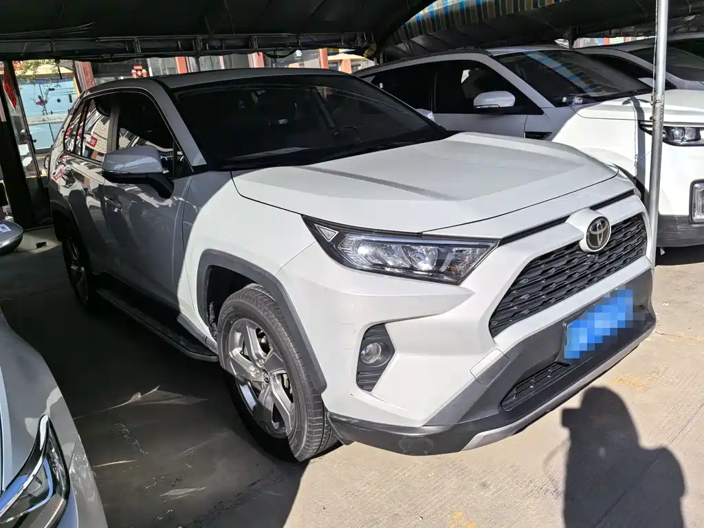 RAV4 Rongfang 2021 2.0L CVT four-wheel drive fashion PLUS version купить на сайте DeffCars
