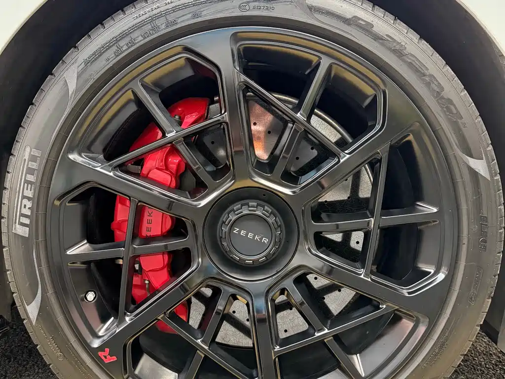 Jikrypton 001 FR 2023 FR version 100kWh купить на сайте DeffCars
