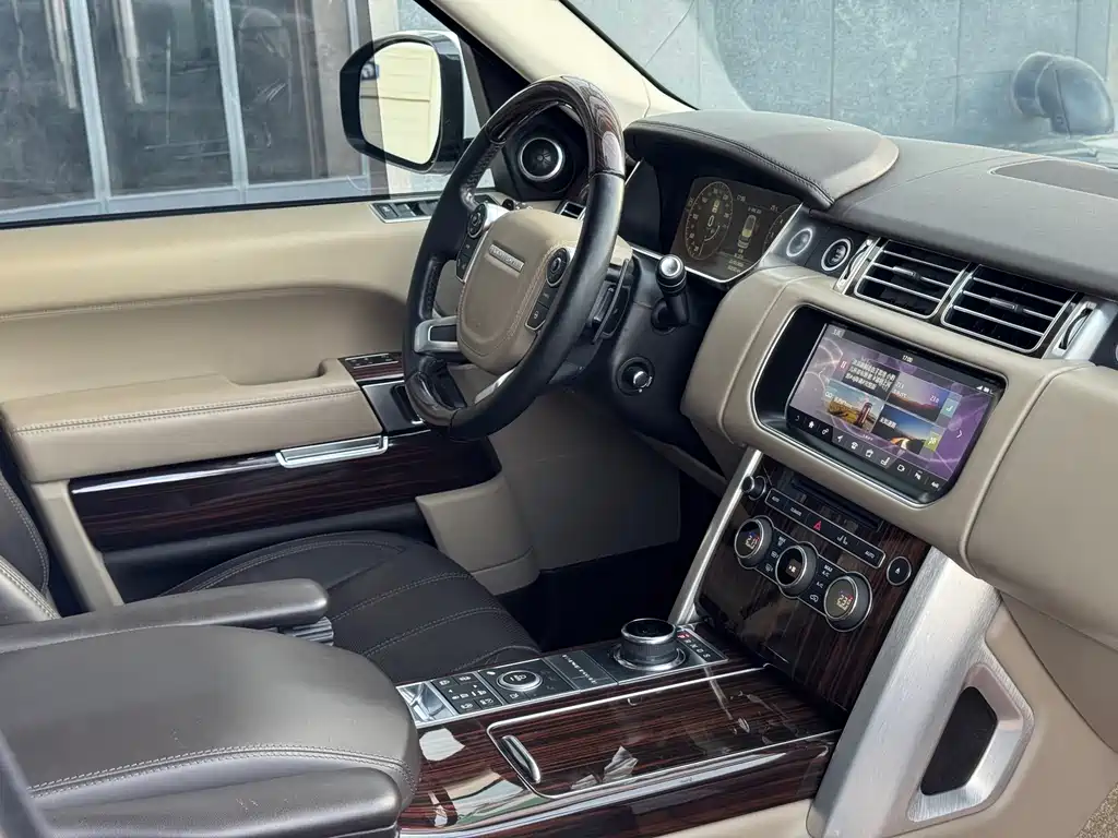 Range Rover 2017 3.0 SC V6 Vogue купить на сайте DeffCars