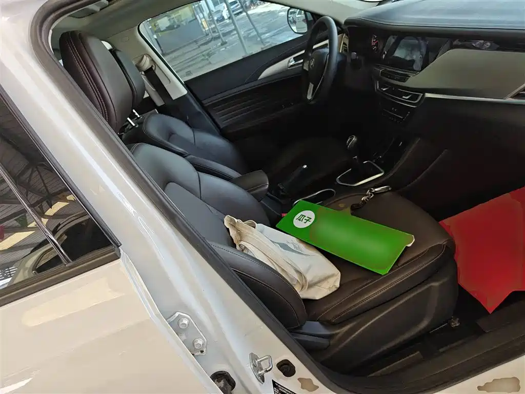 Changan CS35PLUS 2019 1.6L manual Changlian version купить на сайте DeffCars