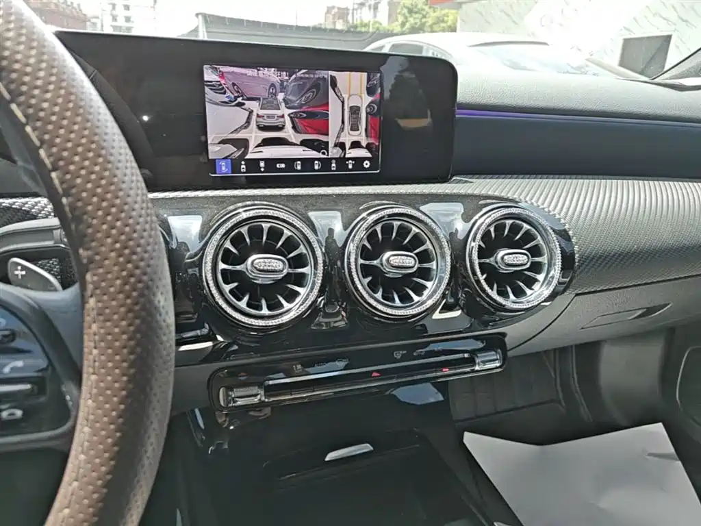 Mercedes-Benz A-Class 2022 A 180 L купить на сайте DeffCars