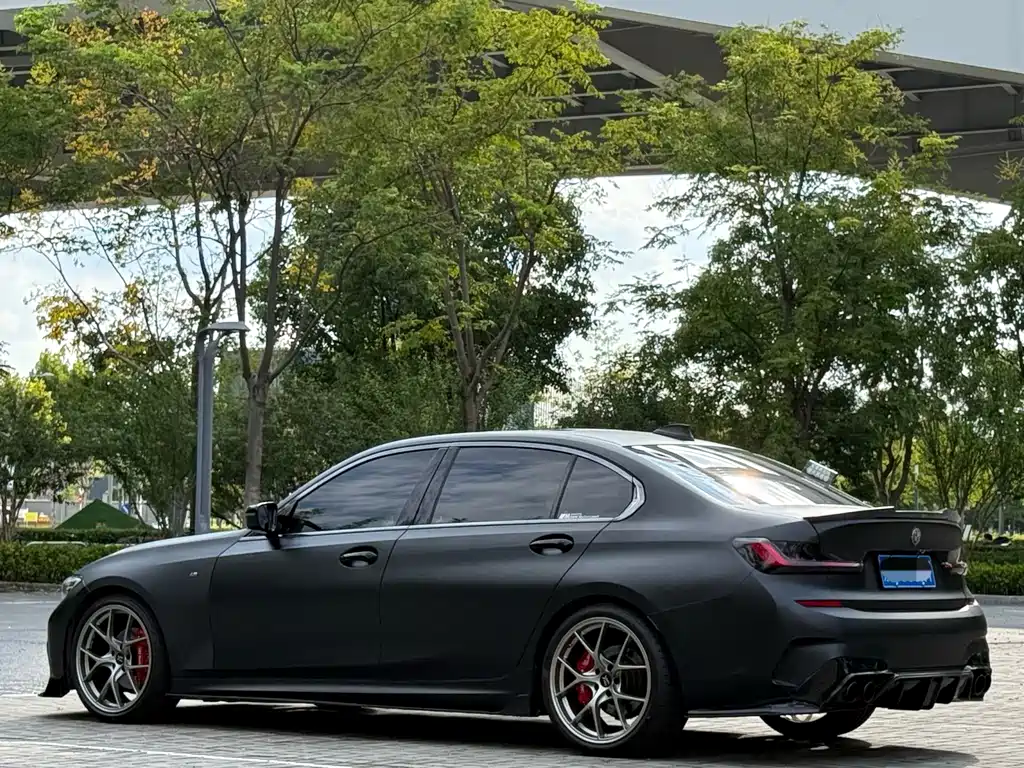 BMW 3 Series 2022 320Li M Sports Package купить на сайте DeffCars