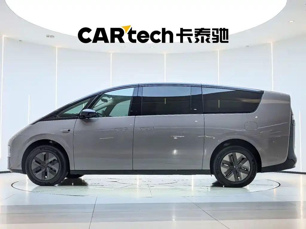 Ideal MEGA 2025 Home Family Special Edition купить на сайте DeffCars