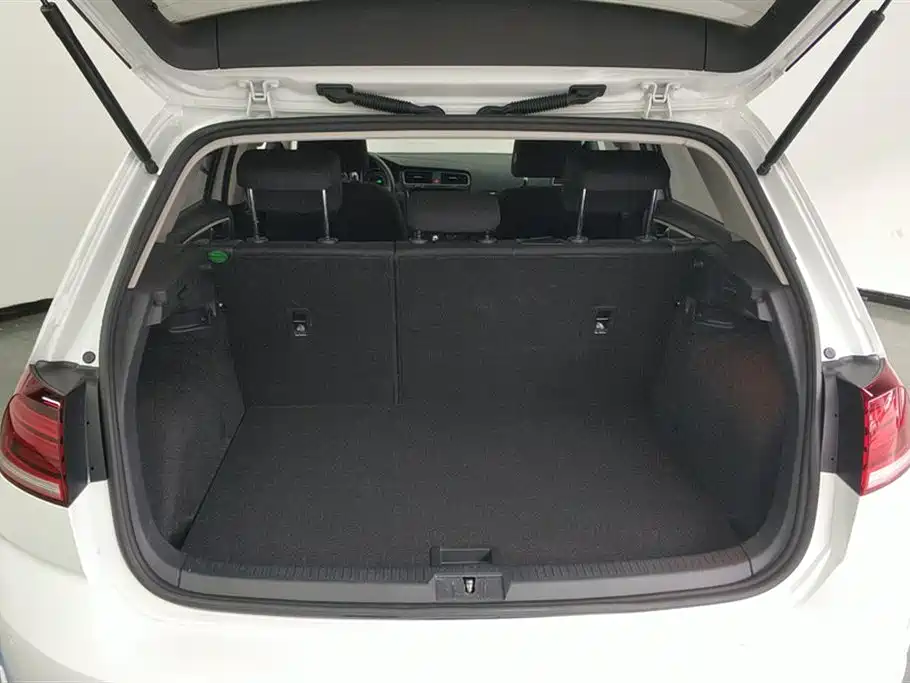 Golf 2019 200TSI DSG Comfort and Progress Edition National VI купить на сайте DeffCars